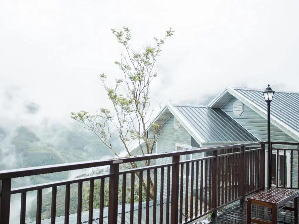Cloud Villa