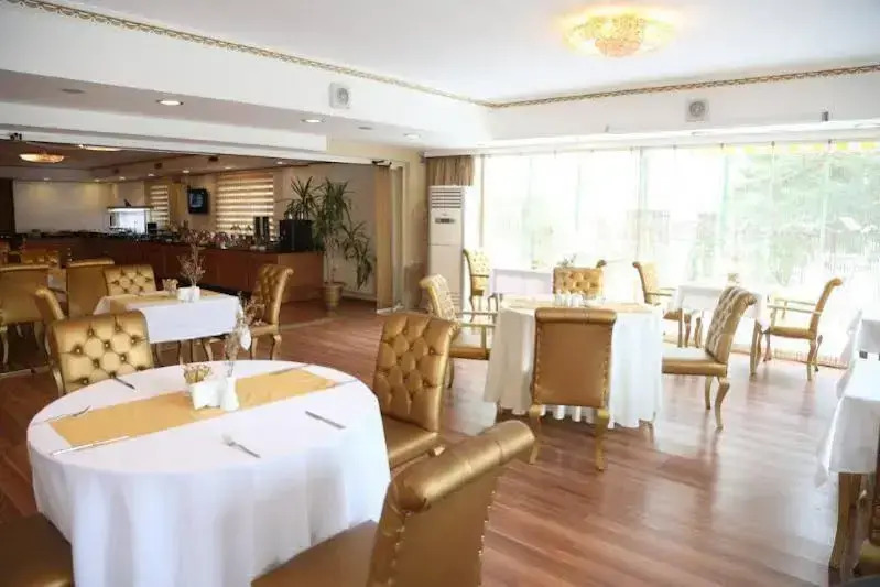 Golden Boutique Hotel