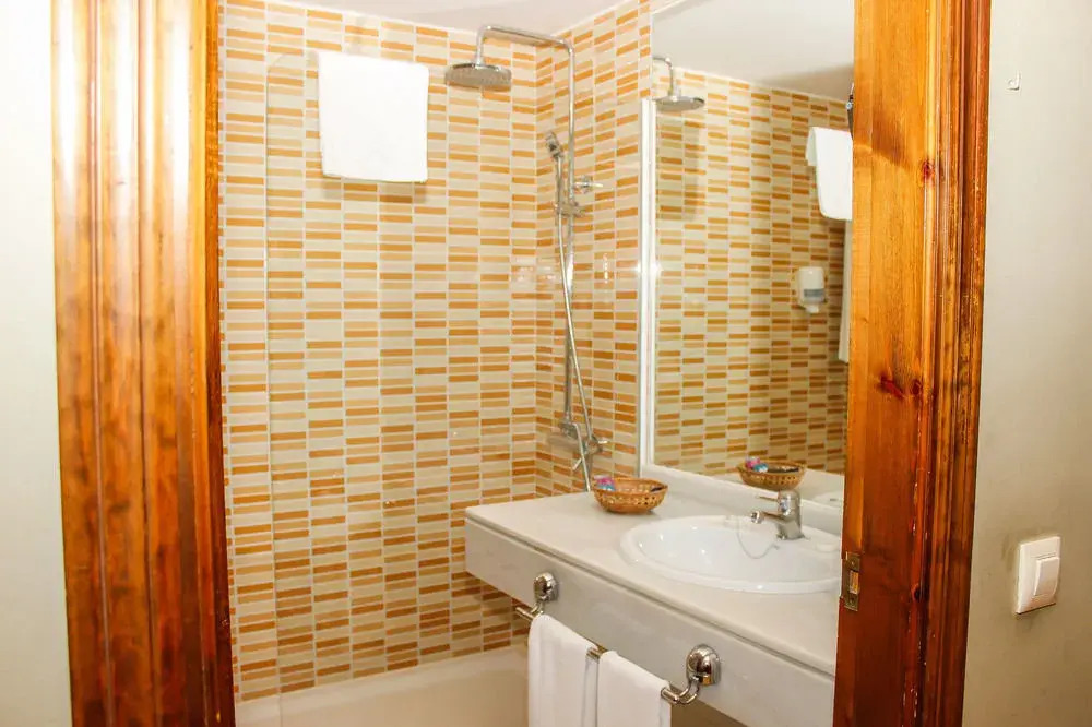 Hotel Bahia Sur