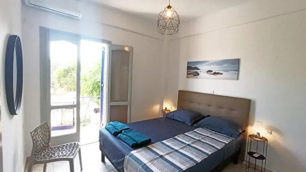 VILLA BLUE COCOON - Chrani Messinia Peloponnese- Rooftop sea view 550m from beach next to Kalamata Koroni Costa Navarino