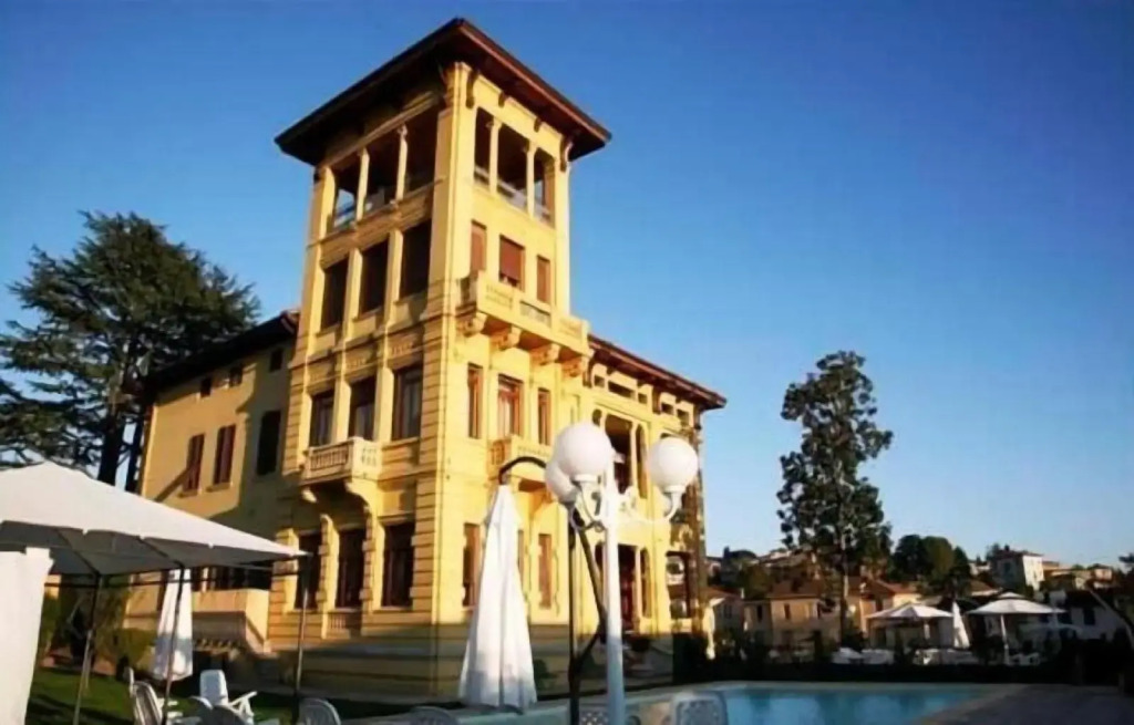 Villa Moorings