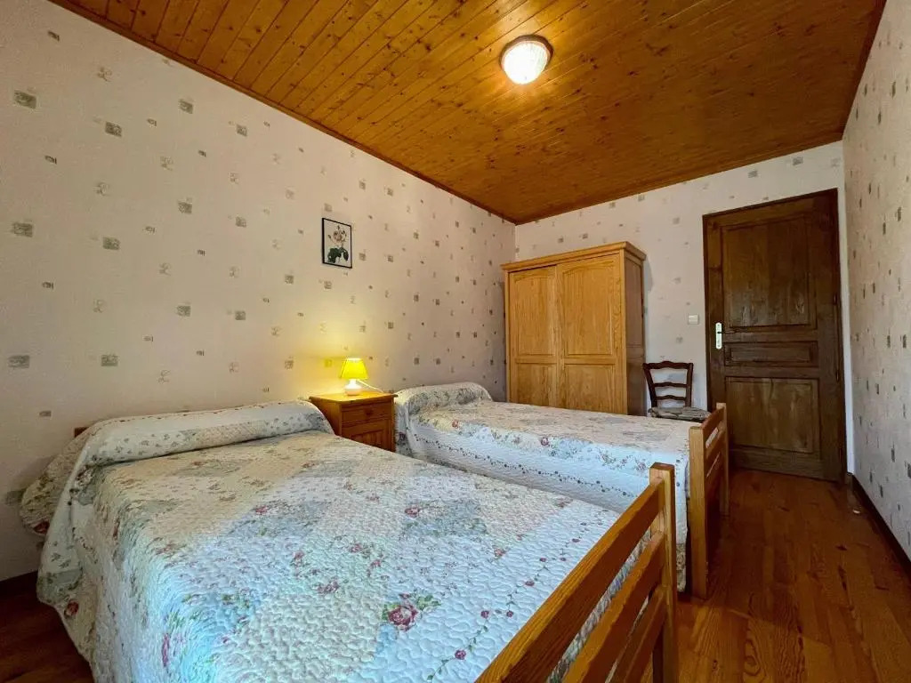 Gite Saint-Jeures, 5 pièces, 8 personnes - FR-1-582-254