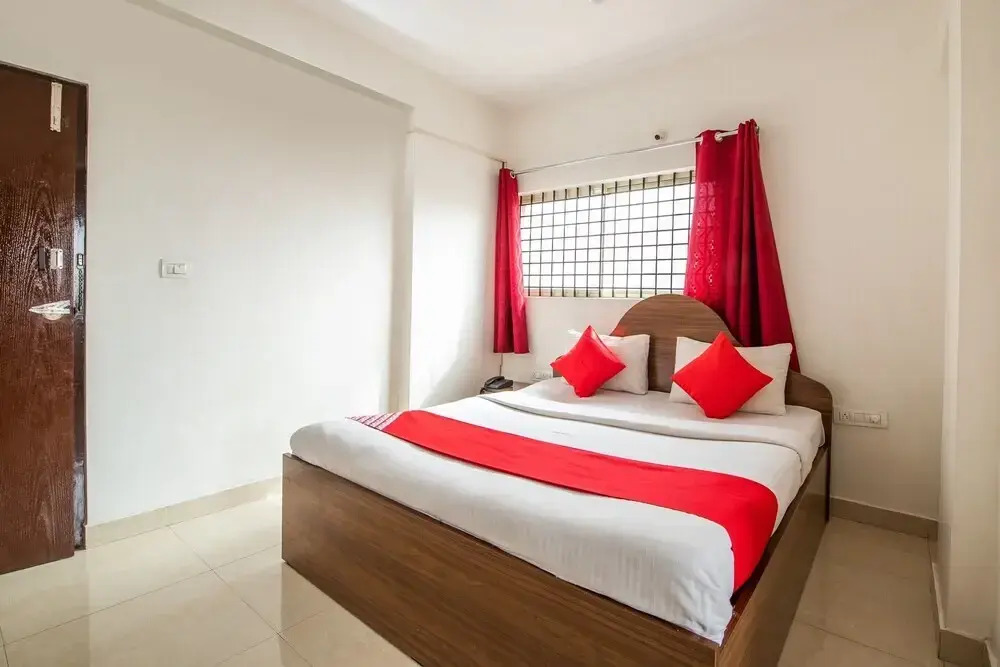Durga Deluxe by OYO Rooms