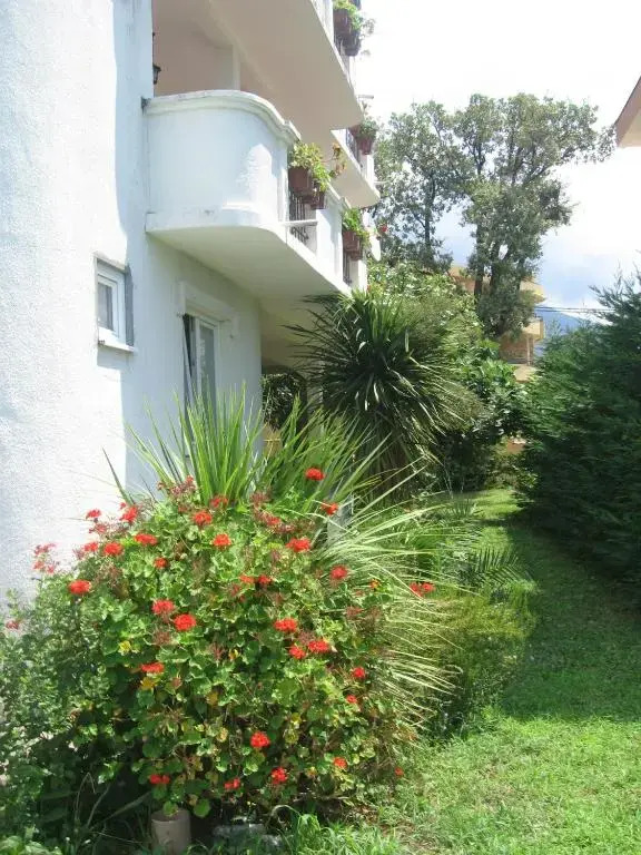 Apartments Mond
