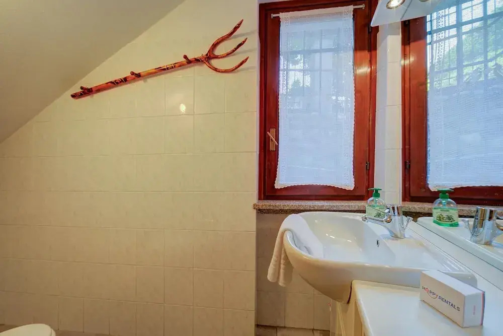 Villa Il Castagno Few Min From Beach - Happy Rentals