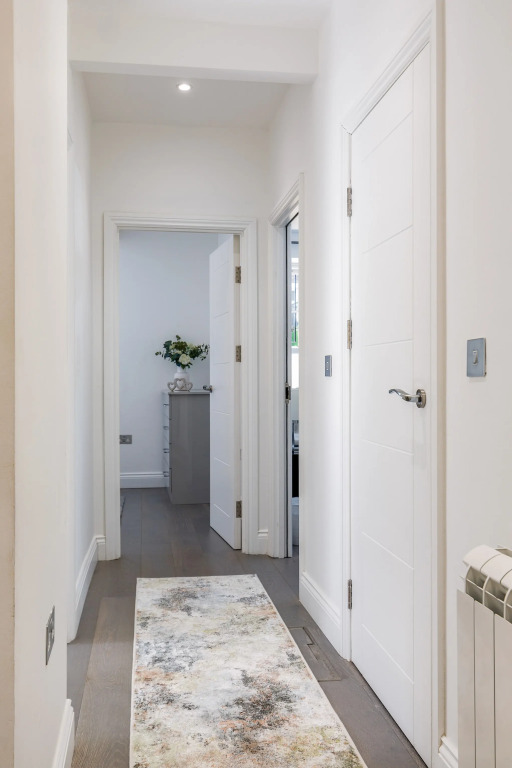 Brand new 3-bedroom with AC in Maida Vale