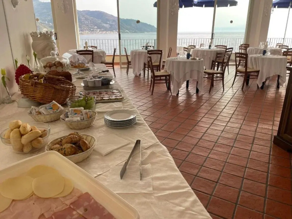 Bay Palace Mazzarò