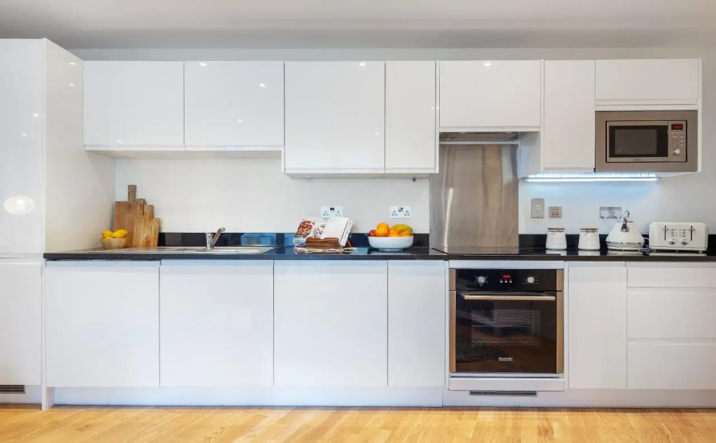 Canary Gateway Apartments