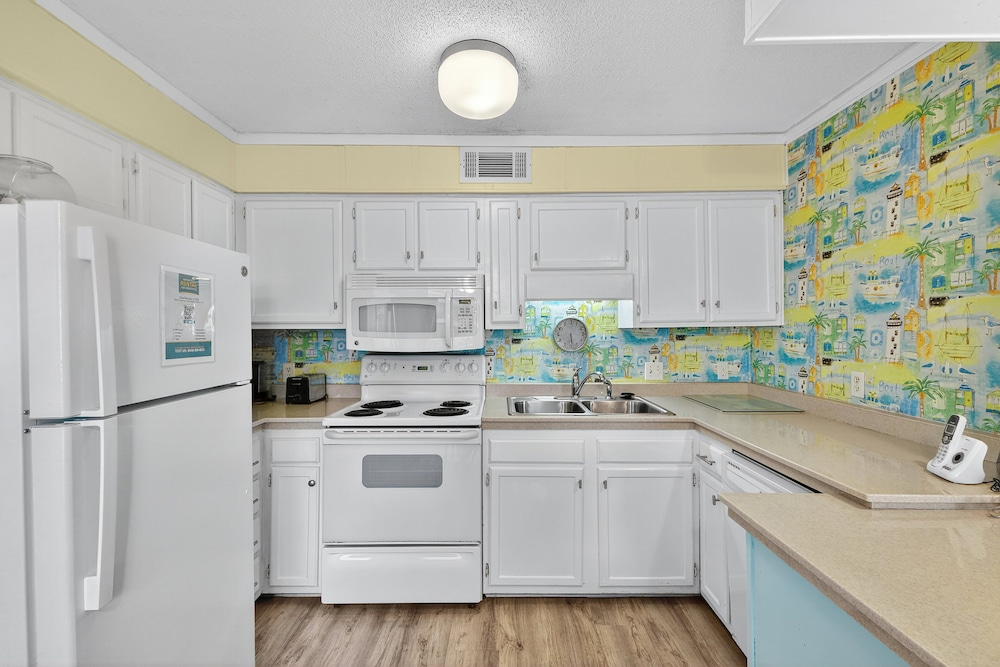 Myrtle Beach Resort A 210