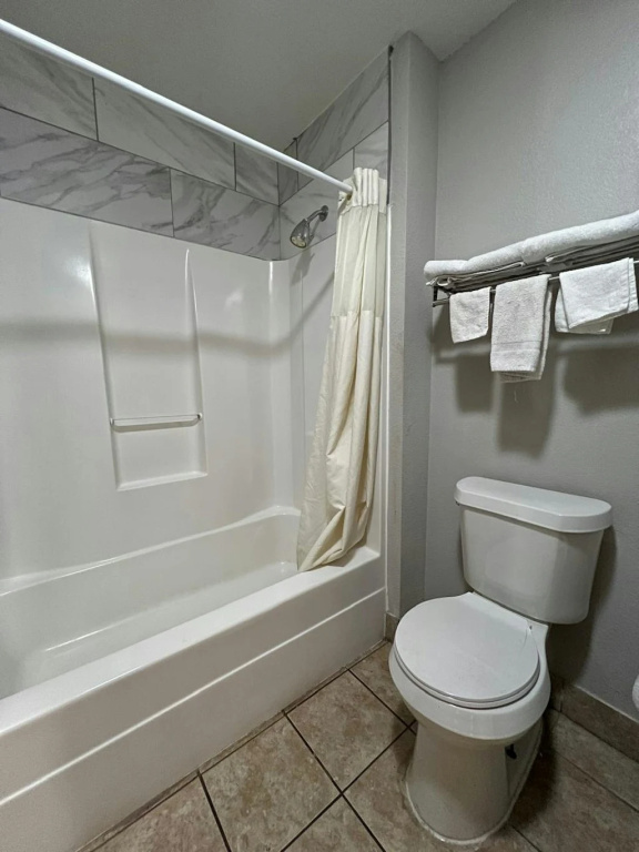 Quality Inn & Suites Griffin