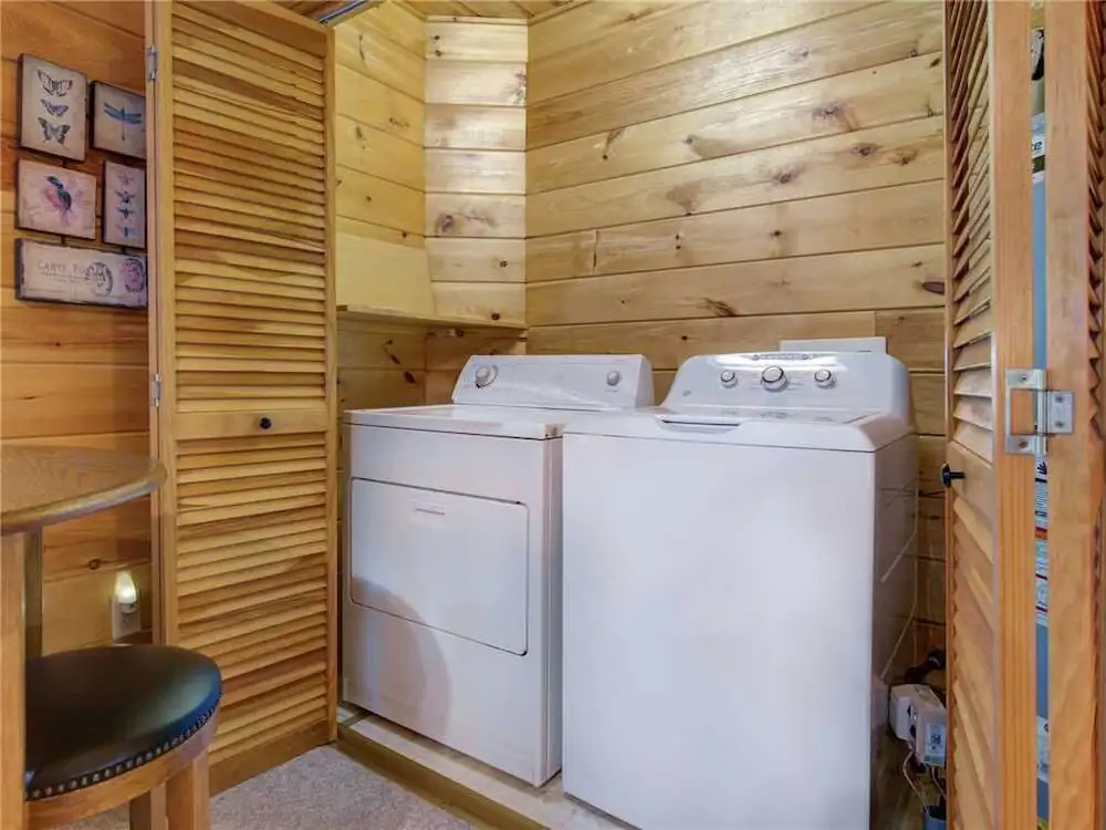 Mountain Haven 3 Bedroom Home with Hot Tub