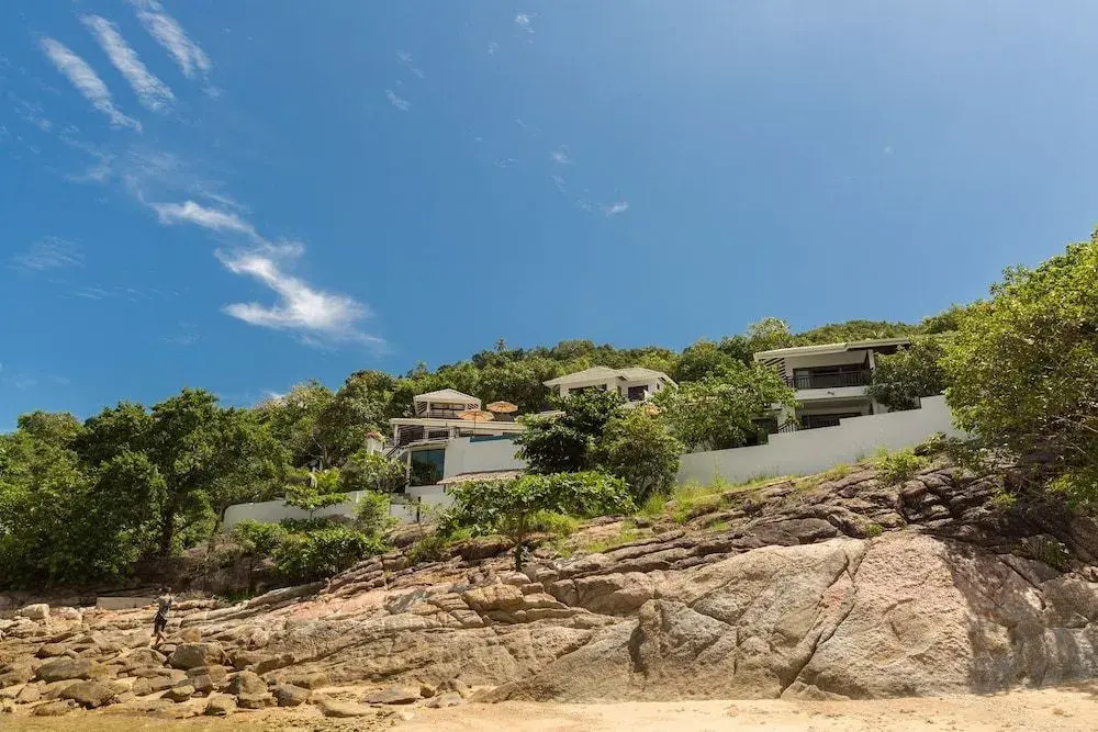 Hedonistic The Secret Beach Villa- Beachfront on Koh Phangan