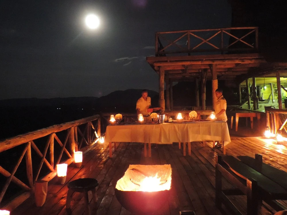 Ruaha Hilltop Lodge