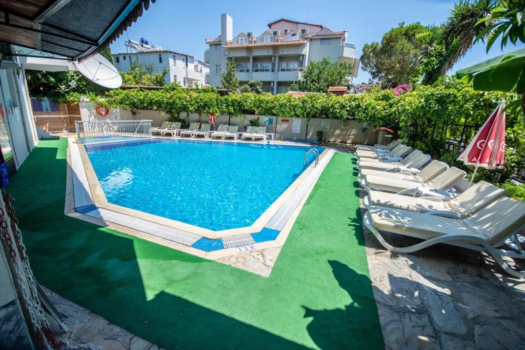 Kamelya Apartments