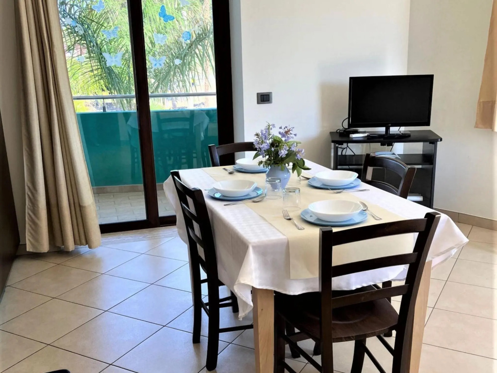 Inviting apartment in Ispica near the seabeach