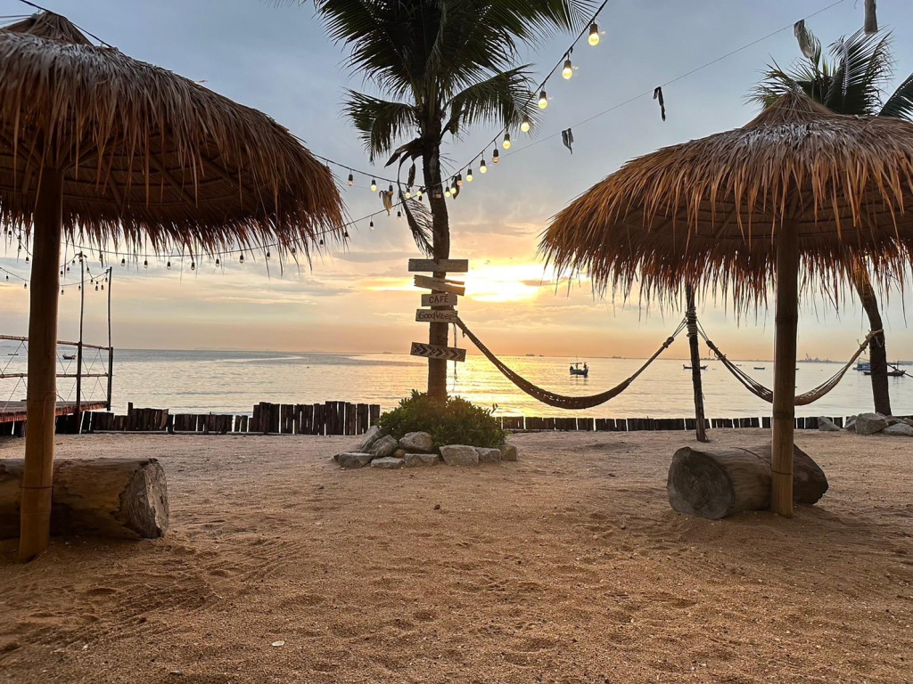 Golden Dragon Beach