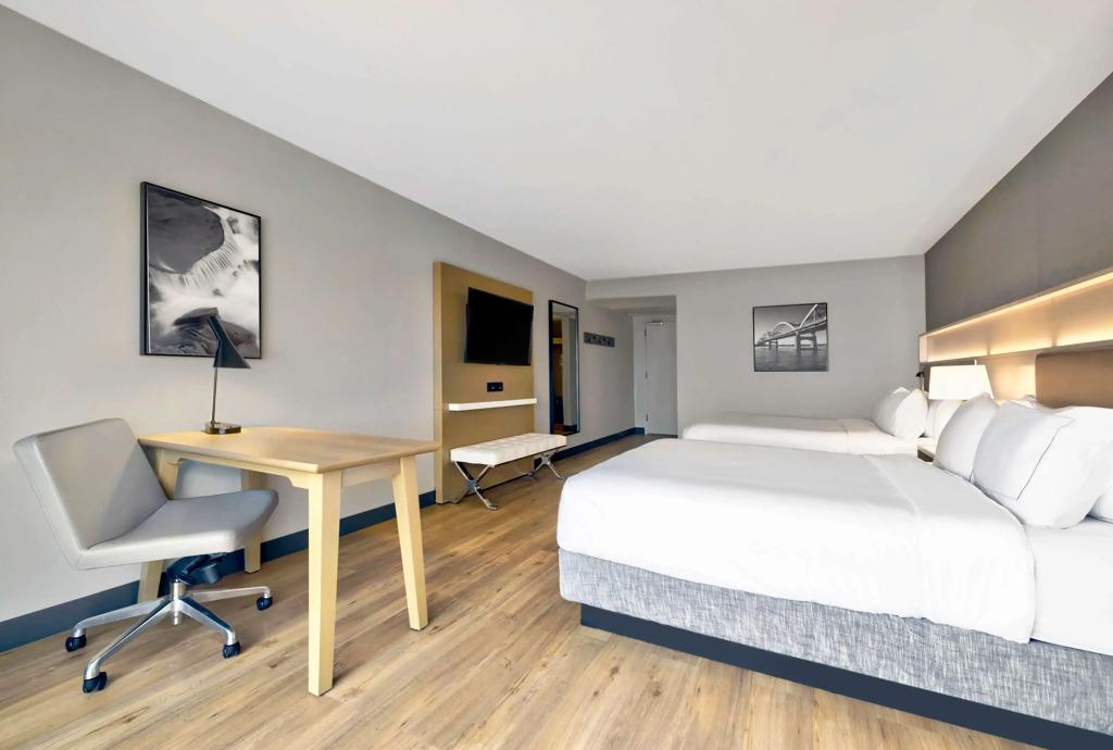 DoubleTree by Hilton Davenport