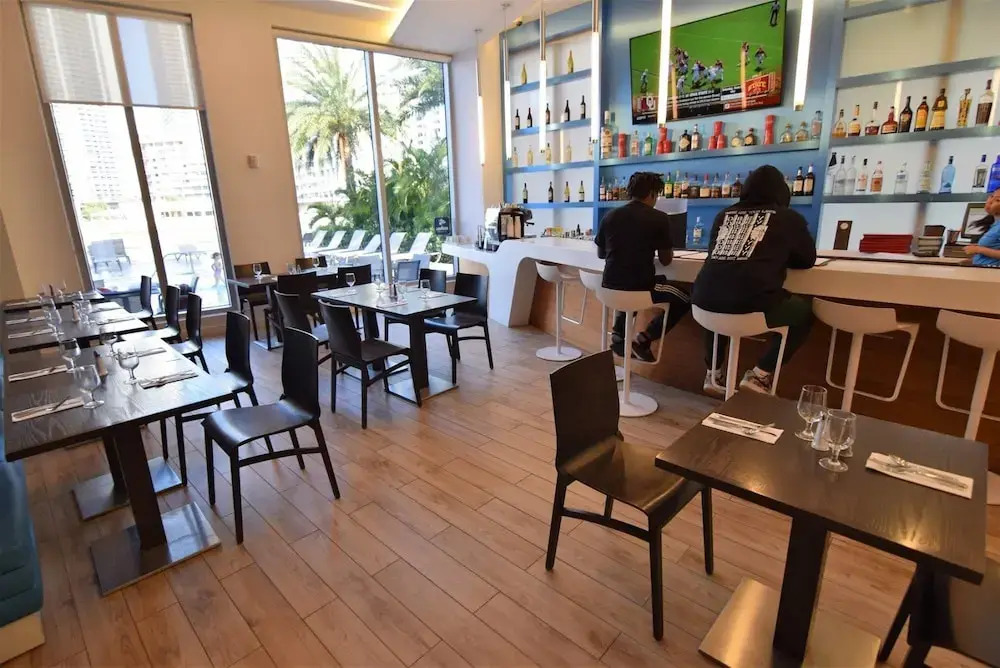 Ocean & Bay View Residence 1 Bed 1 Bath @ Beachwalk Hallandale Beach