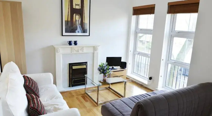 Grange Road Halldis Apartment