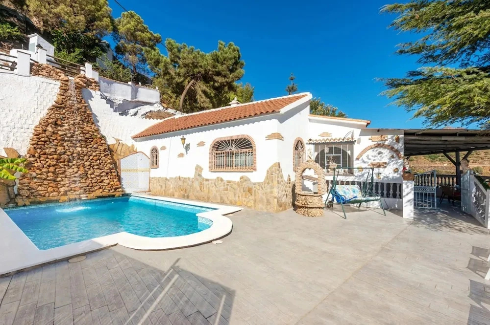 Villa Las Palomas by At Home Costa del Sol