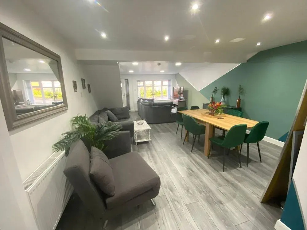 Ideal Lodgings in Baxenden