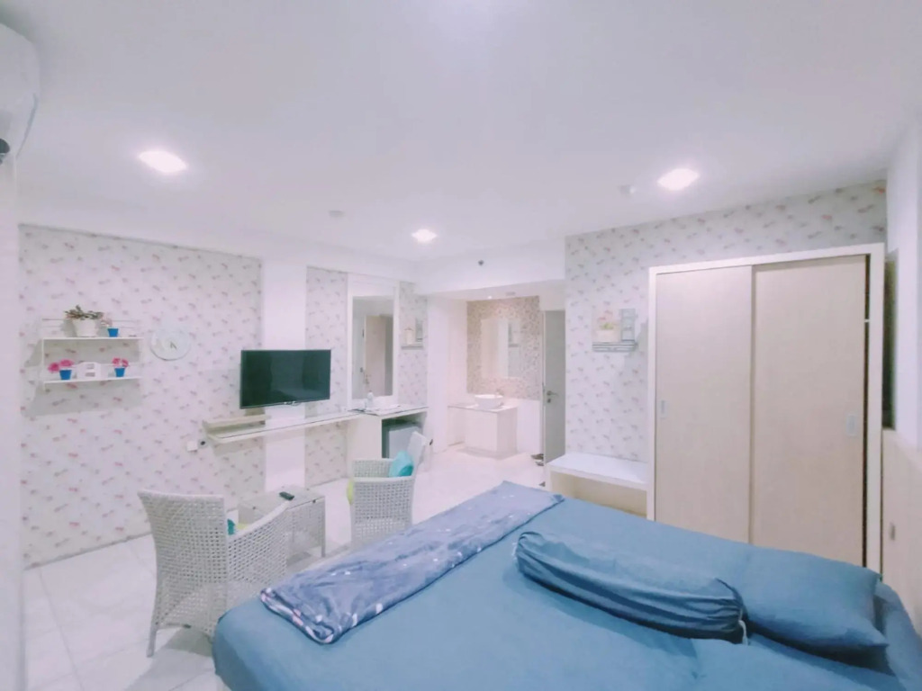 Apartment Centerpoint
