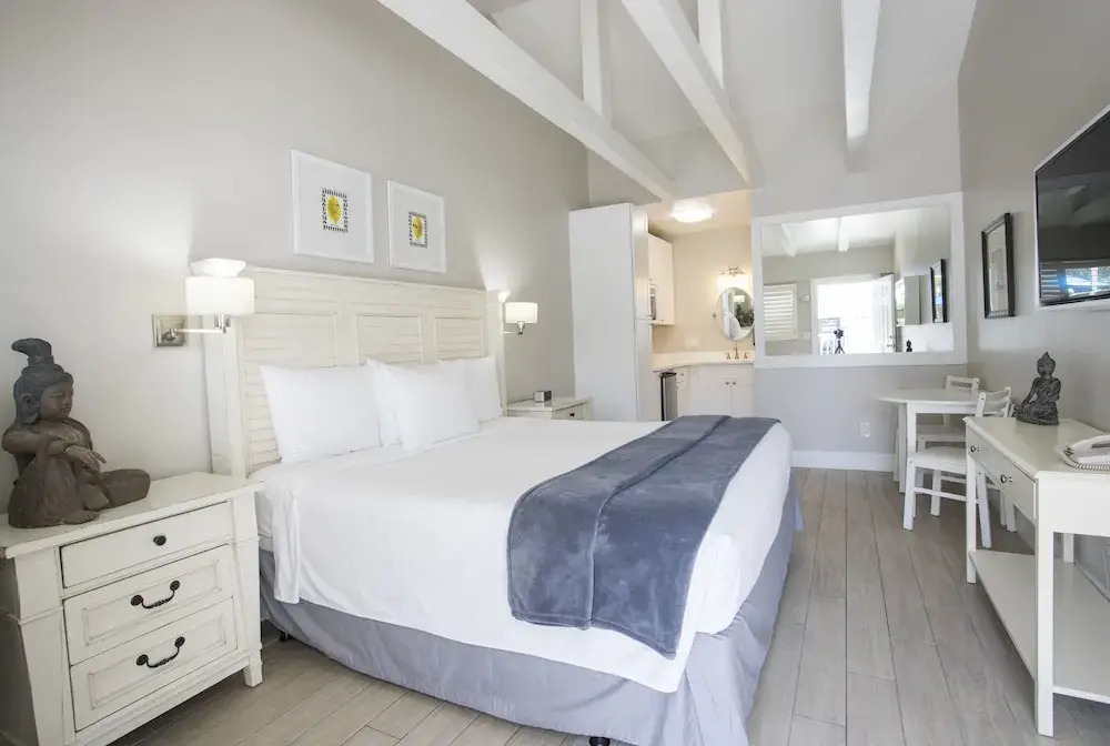 Lemon Tree Inn