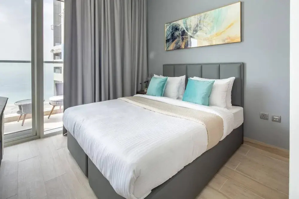 Remarkable Value Studio Apartment In Unbeatable Location!