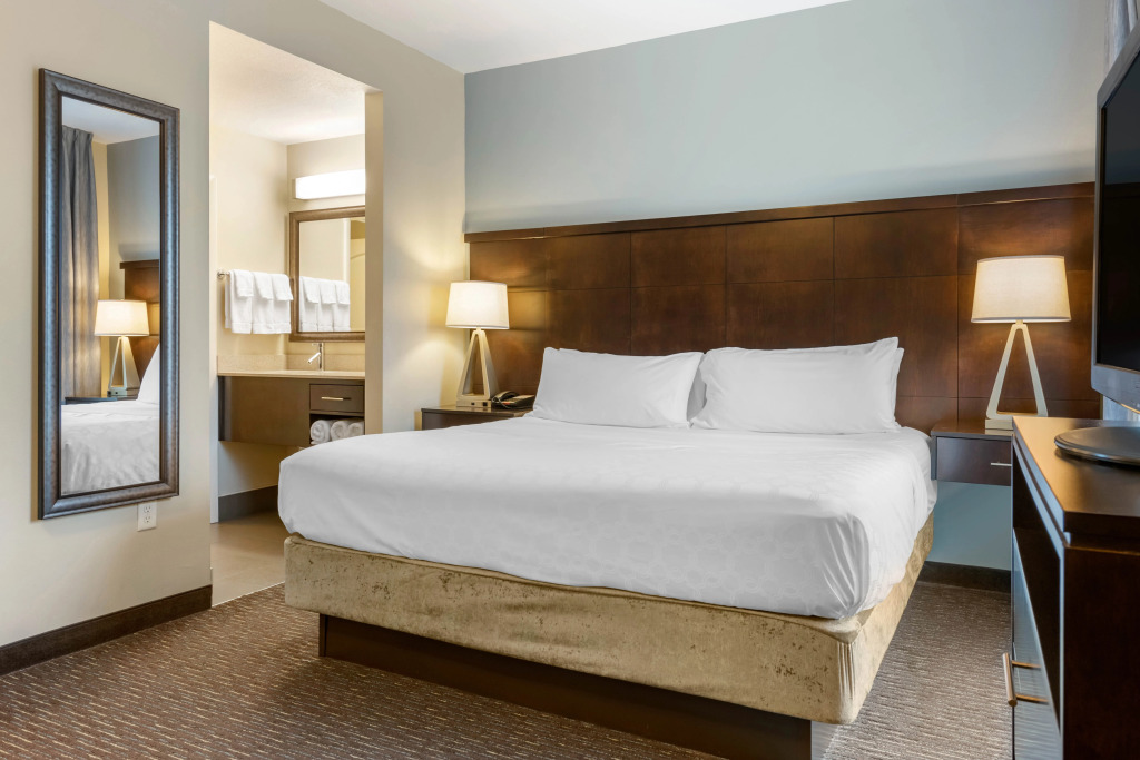 Staybridge Suites St. Petersburg FL by IHG