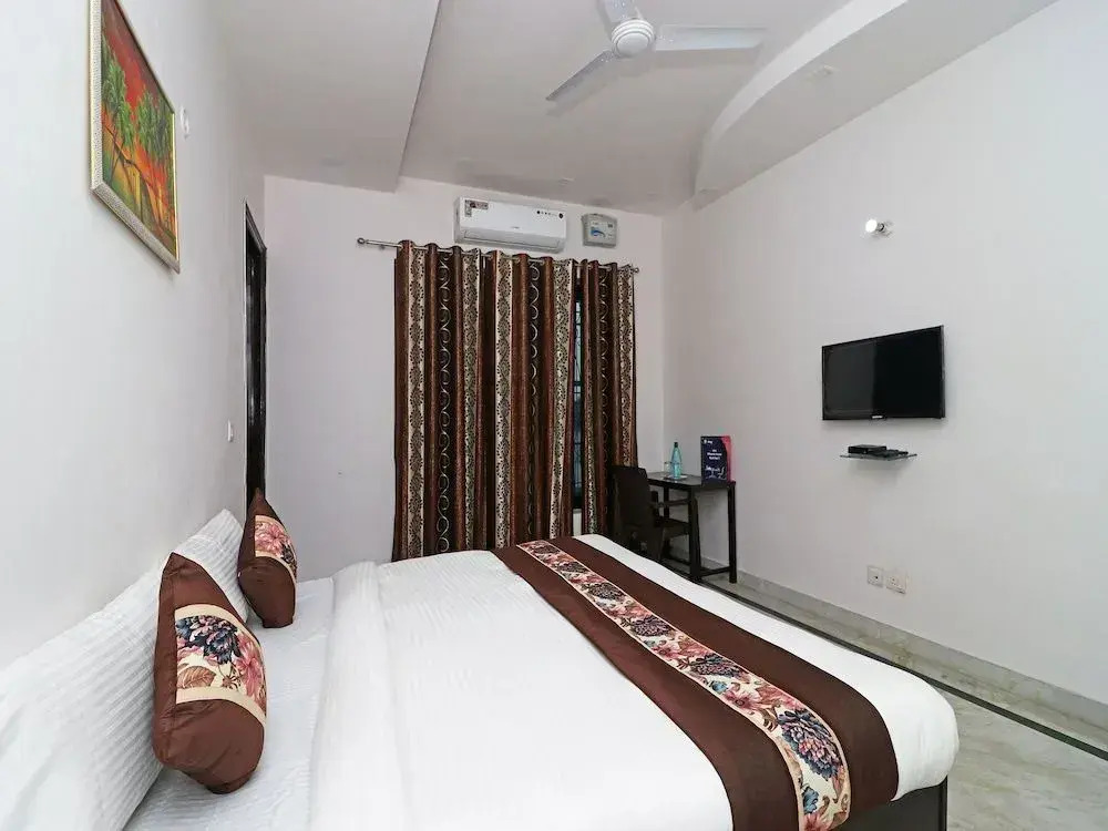 OYO 11533 Hotel Green view
