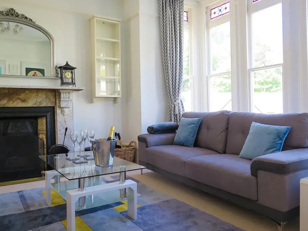 Broad Park Villa - 4 Bed-Sleeps 8-TJS4BPV