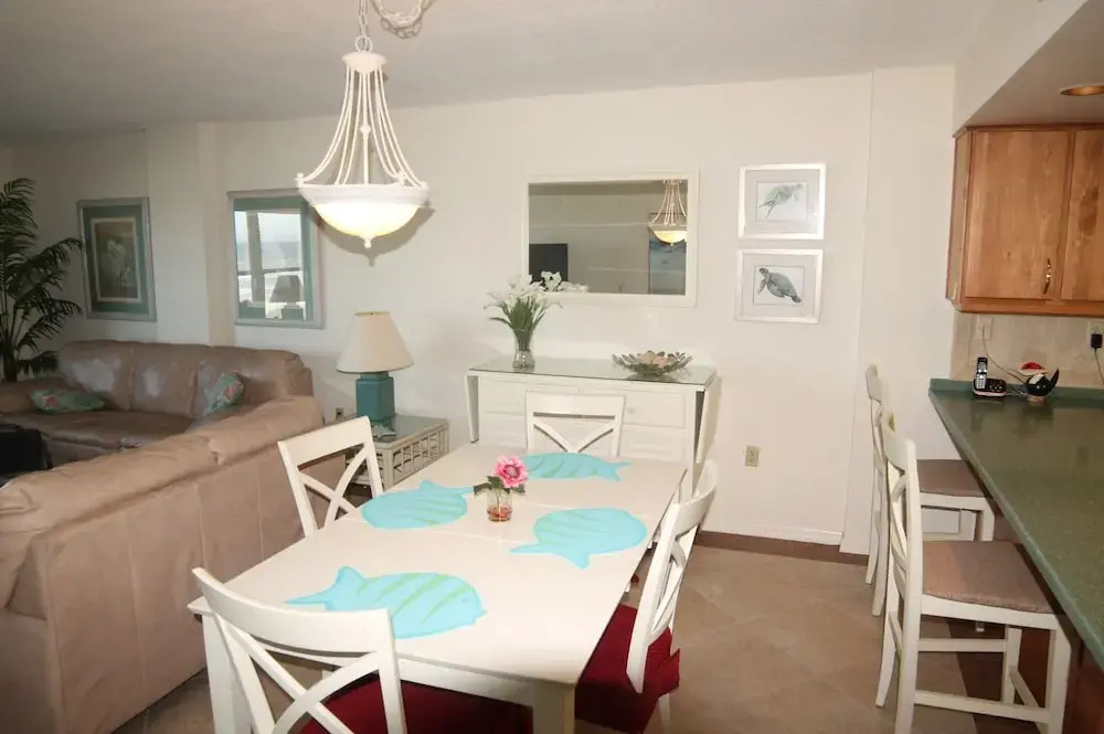 3 Bedroom Oceanfront Luxury Condo - Sand Dollar Iii, 205