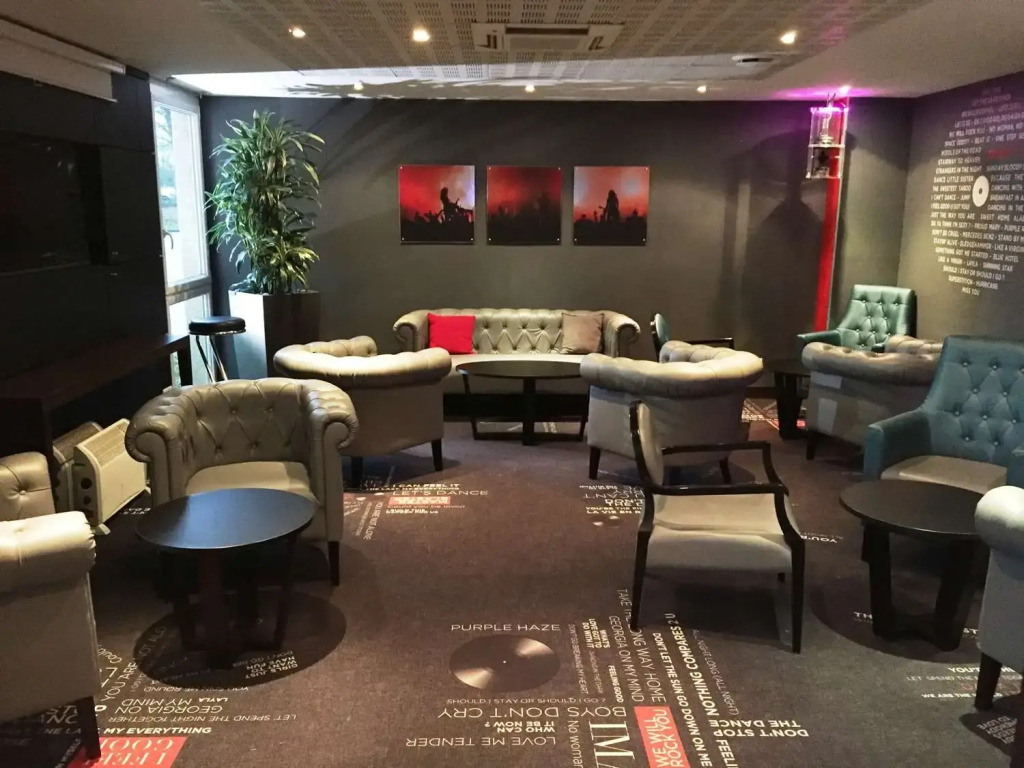 Отель Inn Design Paris Saint Quentin