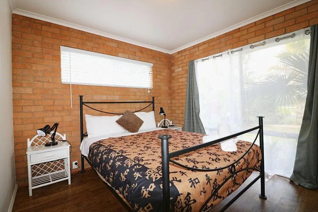 Beachcomber - Pet Friendly