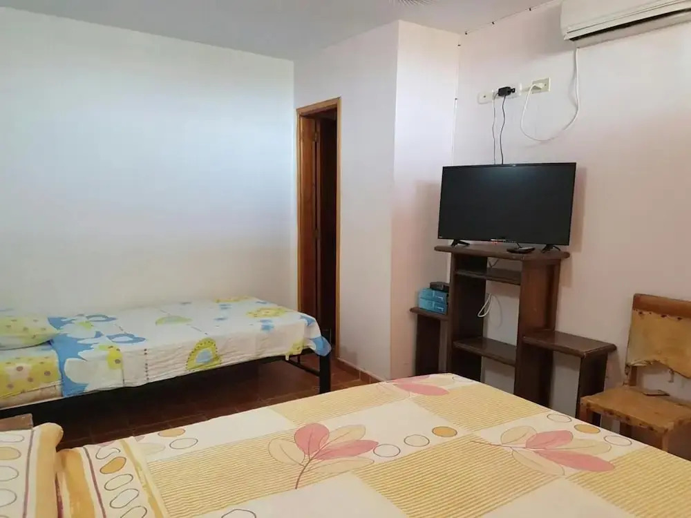 Hostal Dumbira