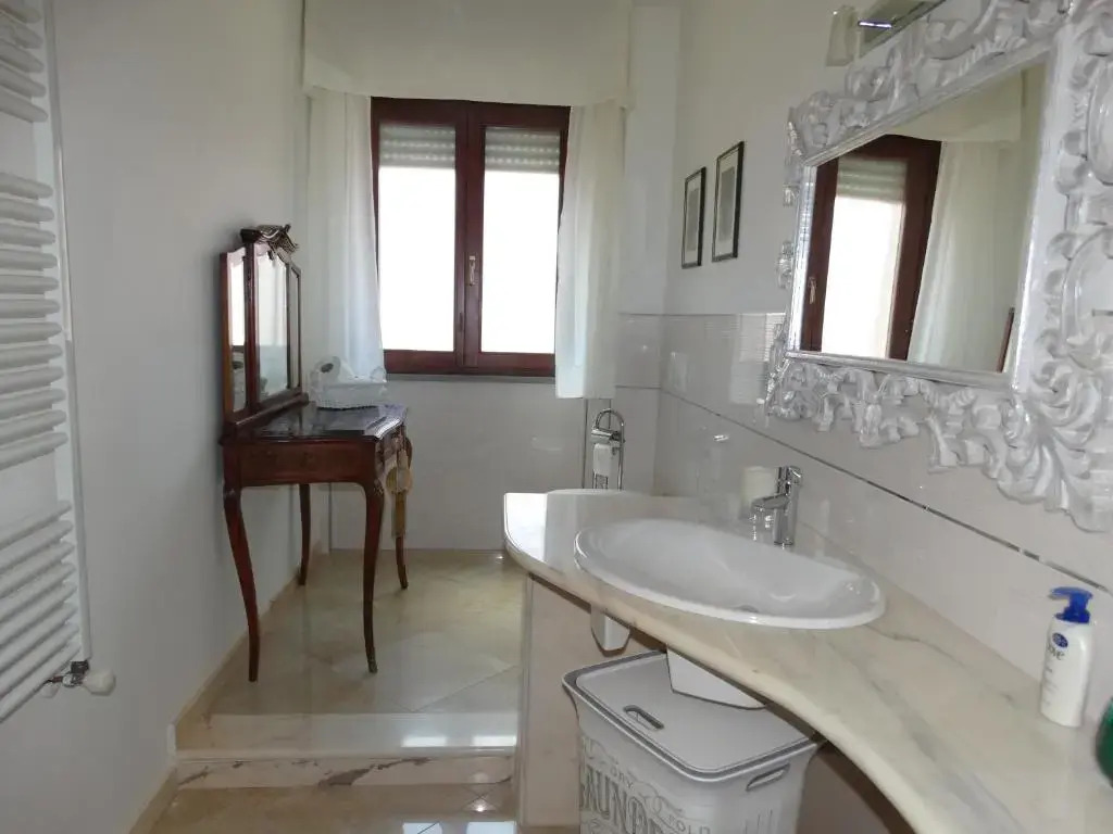 Silenzi Holiday Home