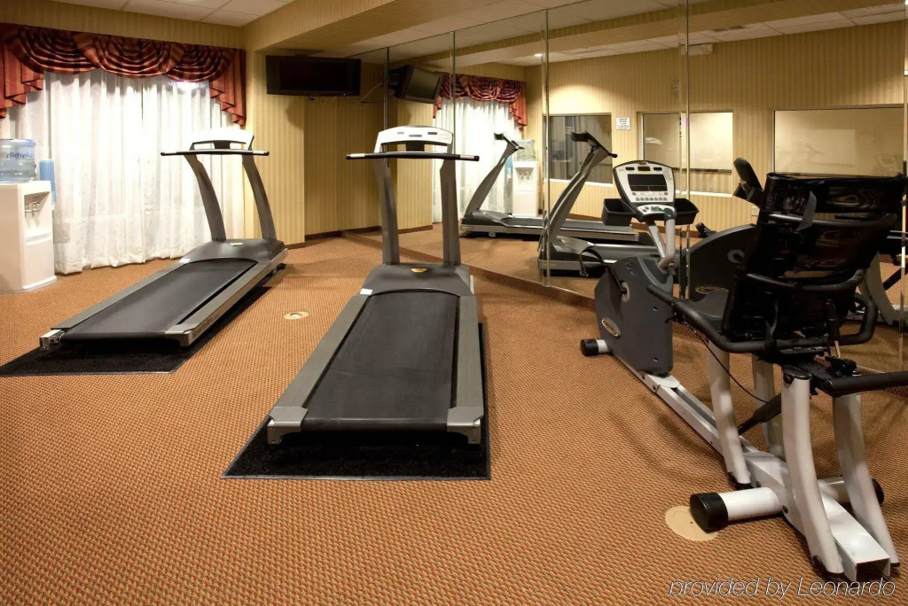 Holiday Inn Express & Suites Spring Hill by IHG
