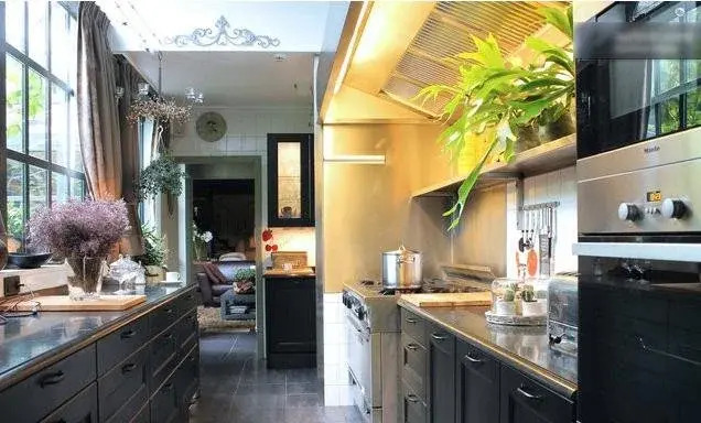B&B Dinellis Guesthouse