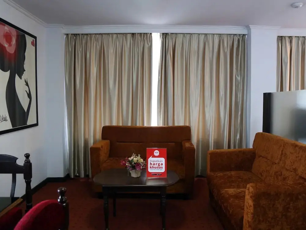 NIDA Rooms Ratulangi 17 Trans Studio