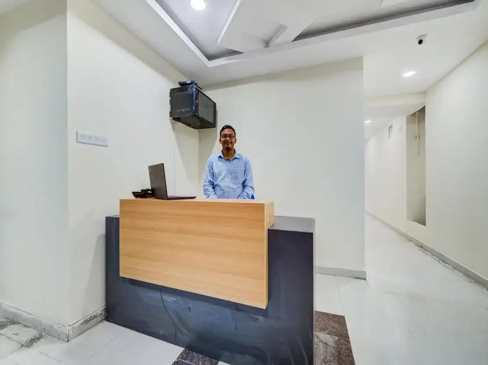 OYO Flagship 15932 Malkajgiri