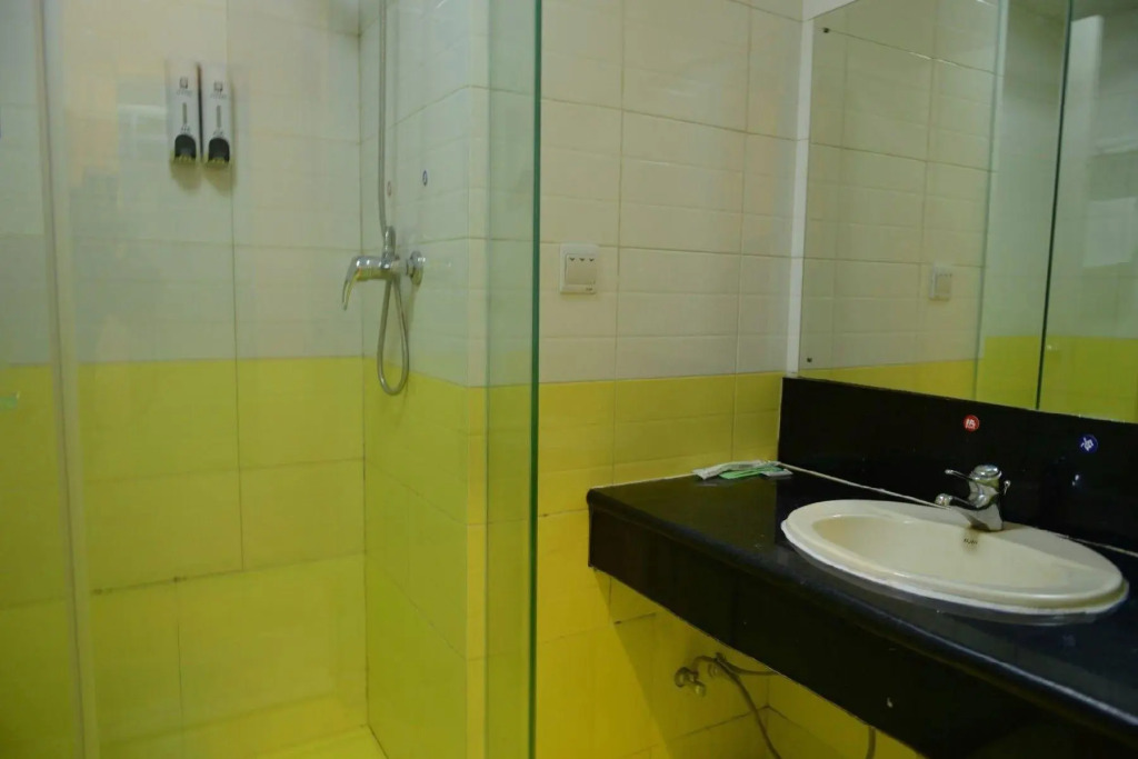 7 Days Inn (Harbin Railway Station Square)