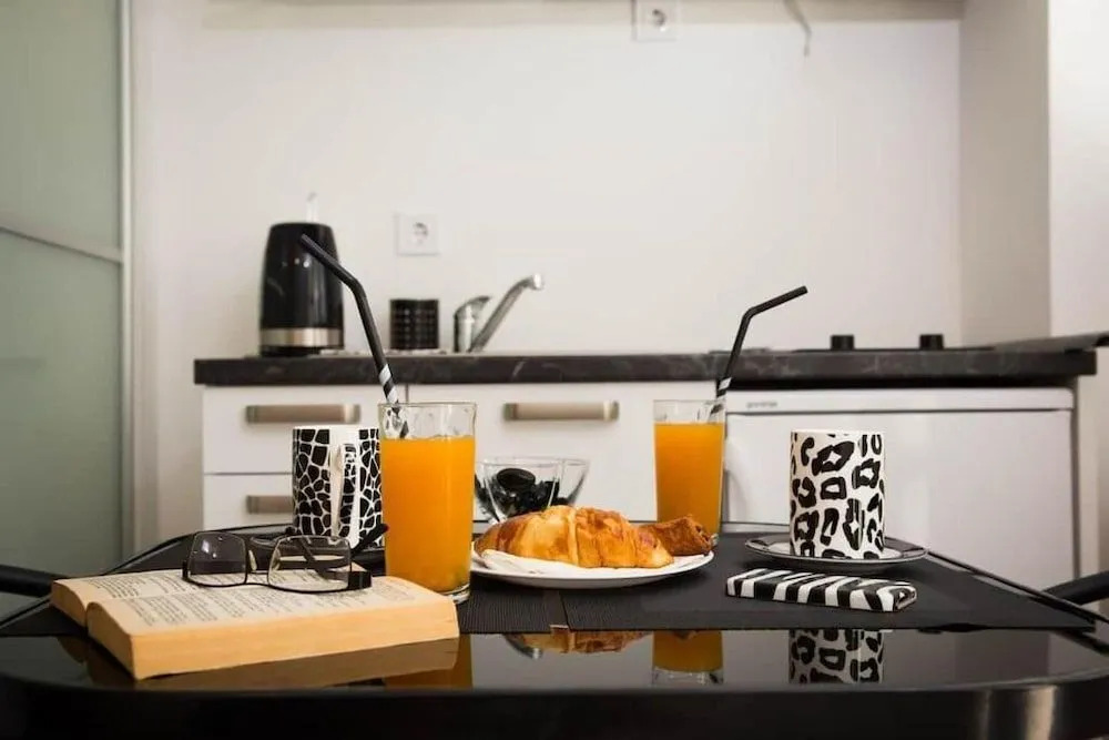 Val Apartments