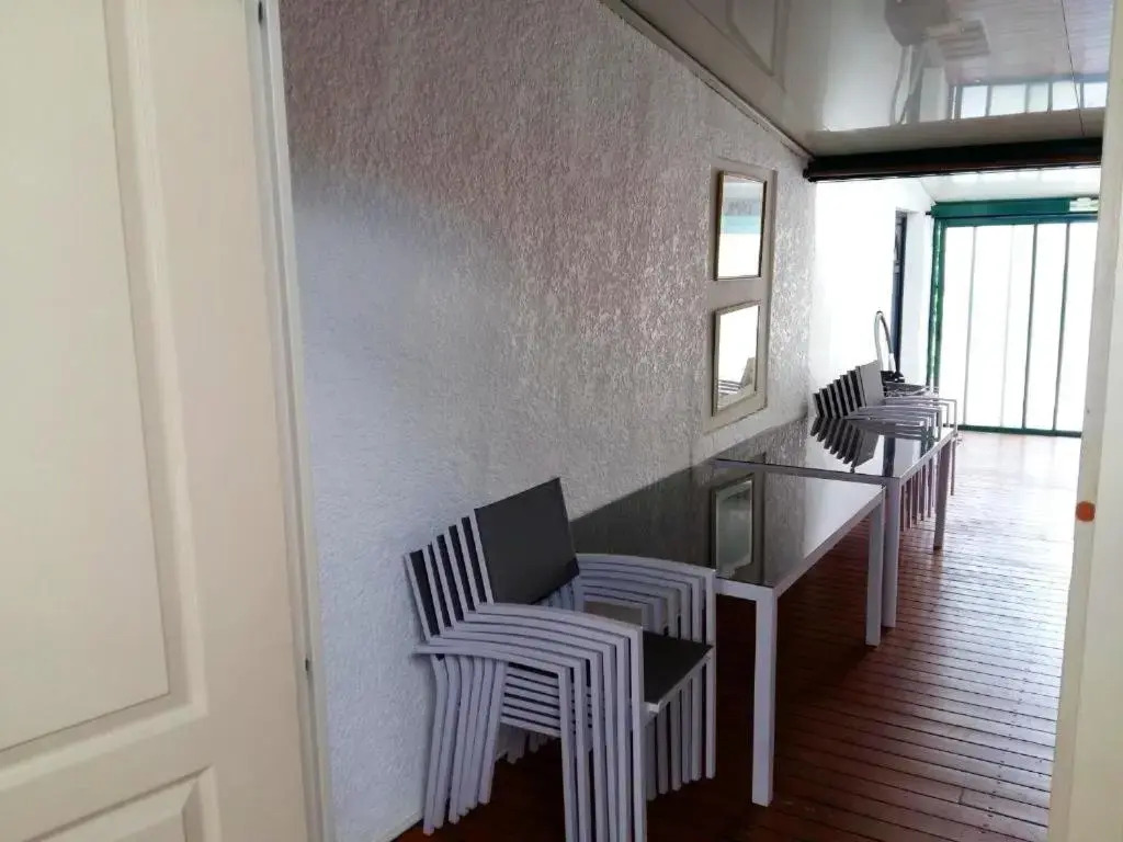 Studio a Palavas les Flots a 40 m de la plage avec terrasse amenagee et wifi