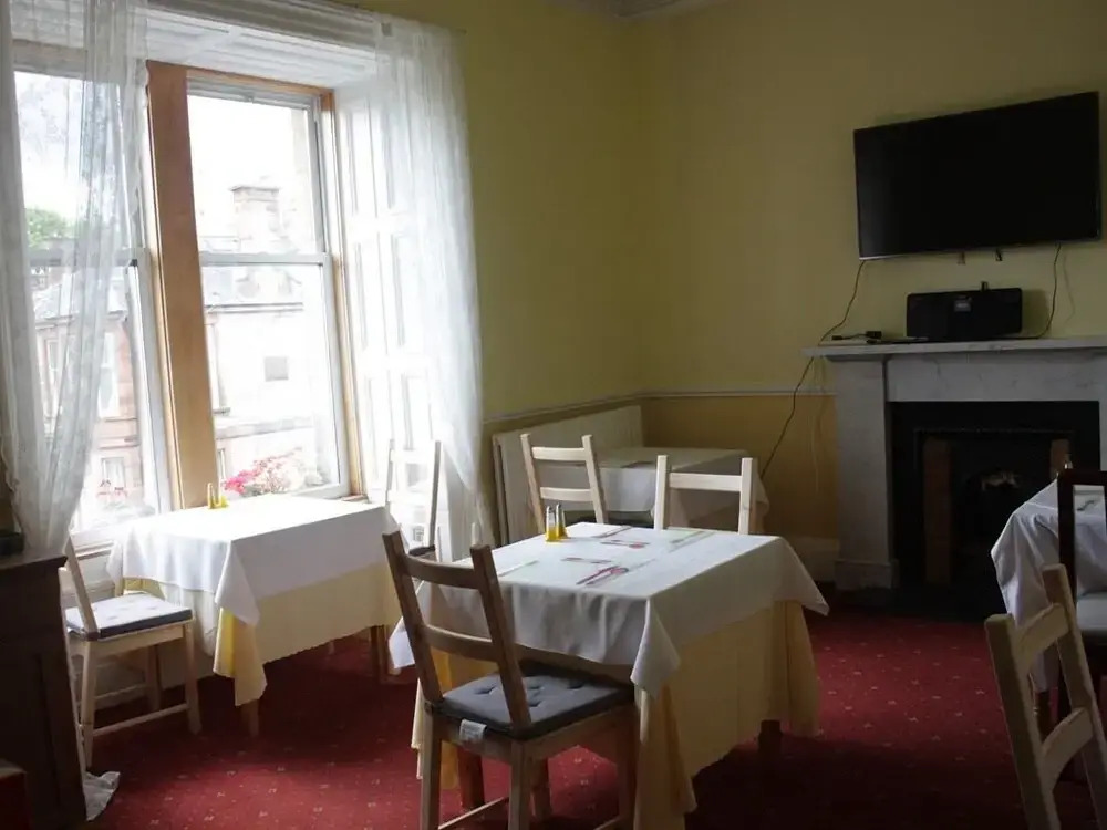 Airdenair Guest House