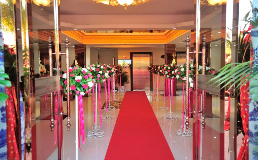 Jian Guo Grand Hotel