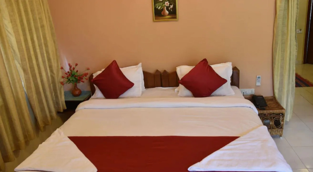 Shalom Resort