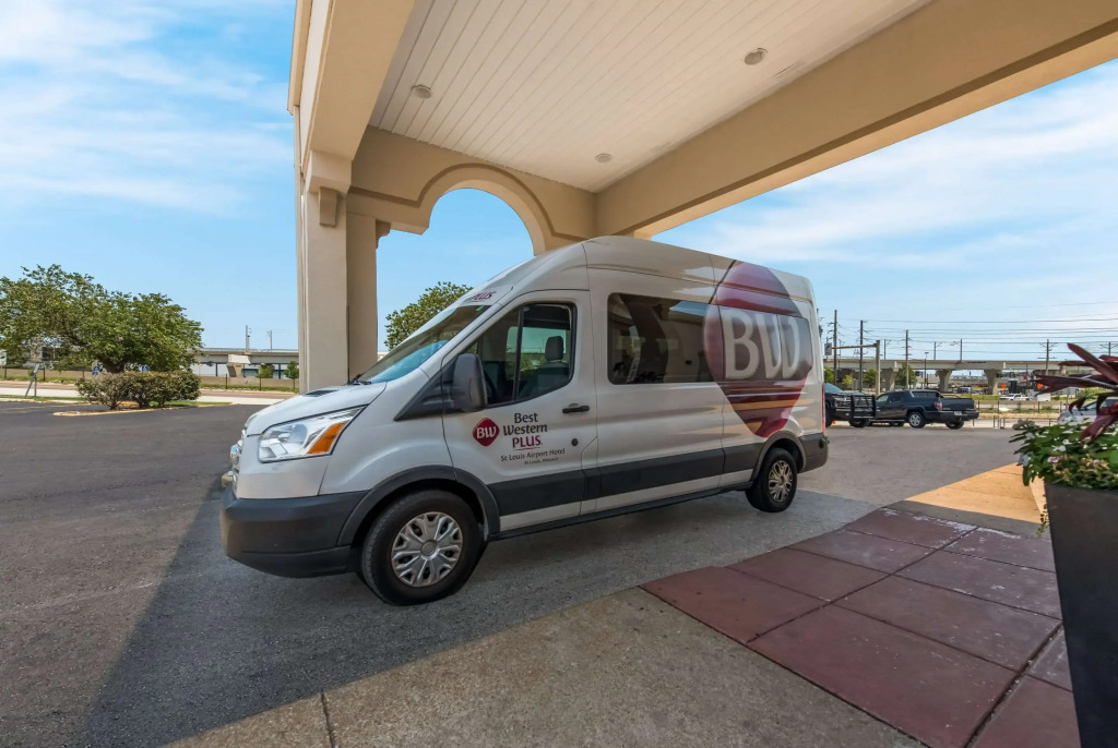 Quality Inn Saint Louis Airport
