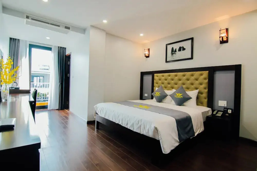 Topone Halong Hotel