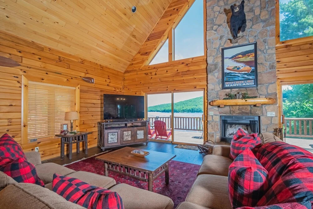 Bear Hollow Lodge