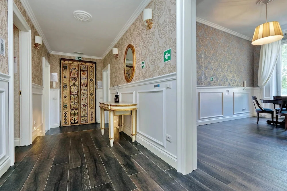 Arianna's Luxury Rooms